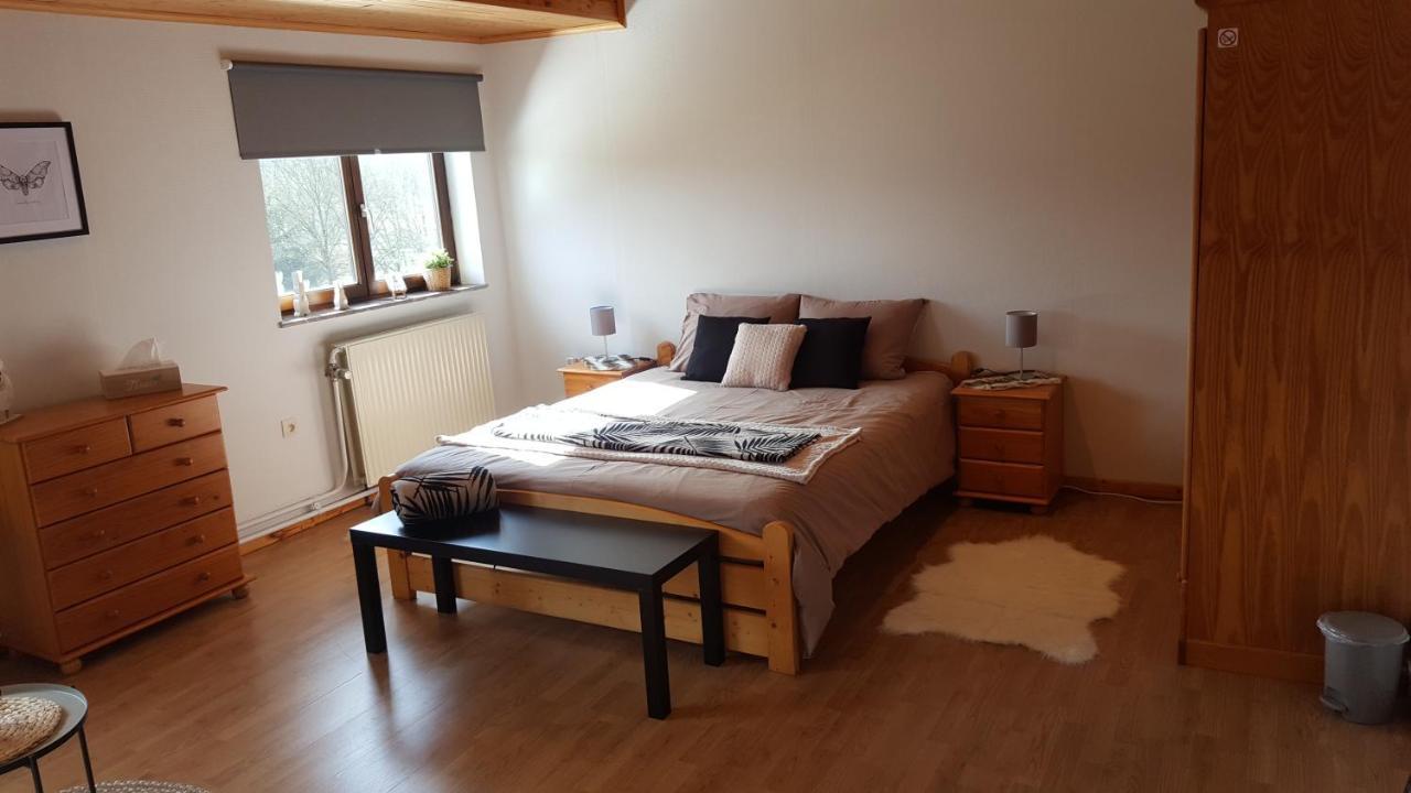 B&B Circuitez-Vous Stavelot Bagian luar foto